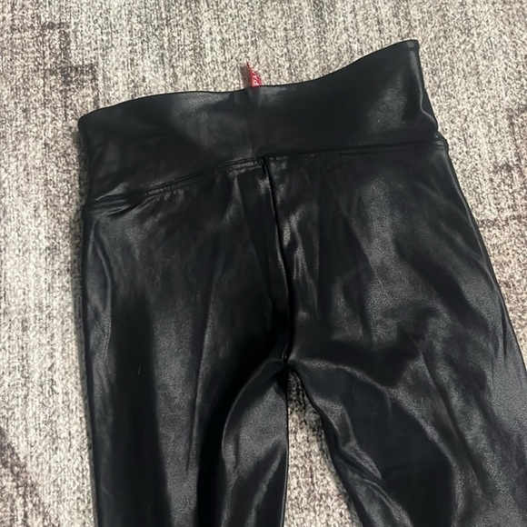 NWT Spanx Faux Leather Legging XS - Picture 4 of 8